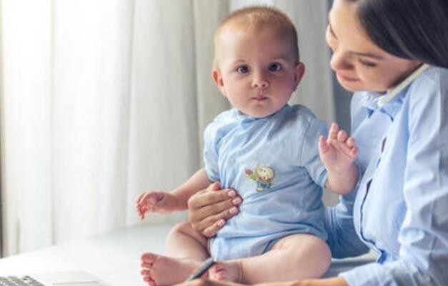 【母婴新闻】中国婴幼儿辅食市场产品结构和集中度分析